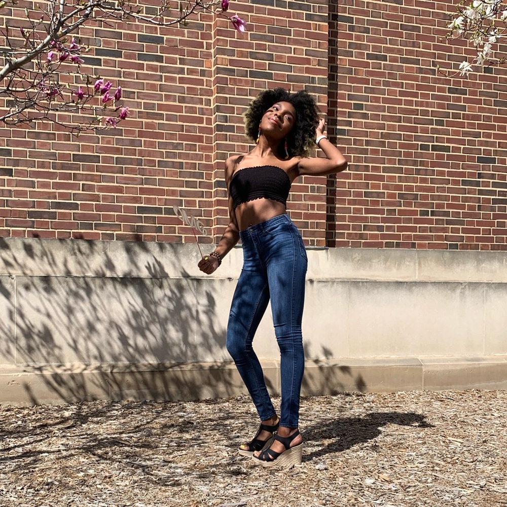 Meet your Posher, Taylor